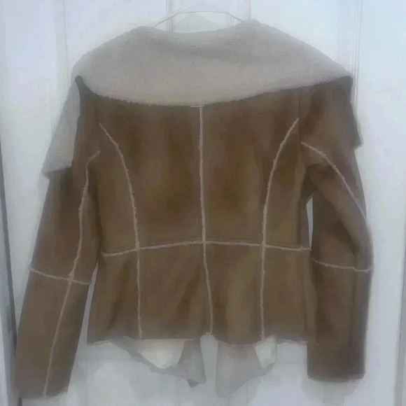 Prana non zip coat sz sm tan and cream in color - Picture 2 of 3